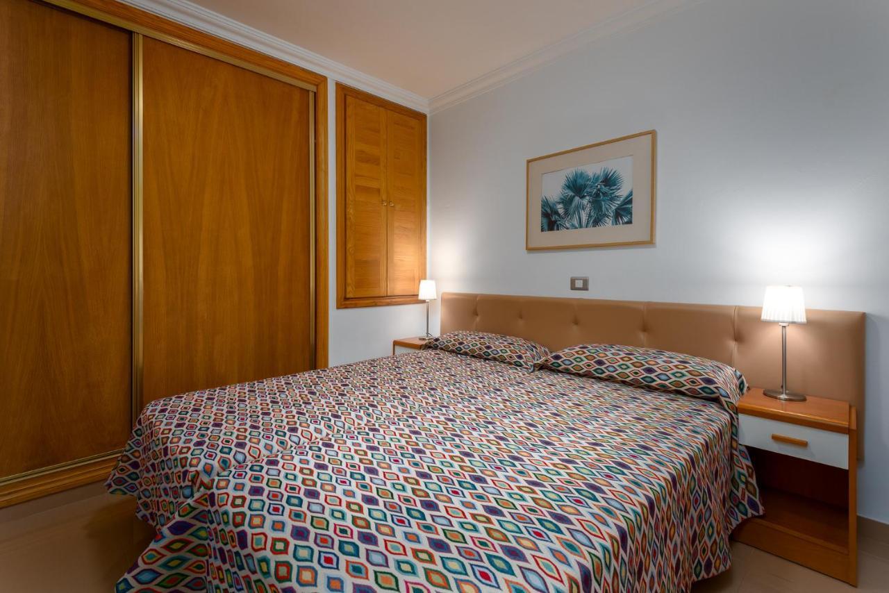 Edificio Playa Apartment Puerto De Mogan Ngoại thất bức ảnh