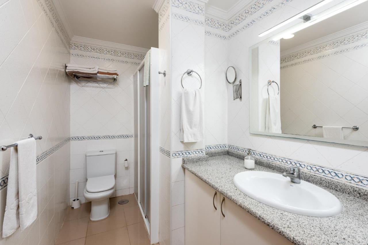 Edificio Playa Apartment Puerto De Mogan Ngoại thất bức ảnh